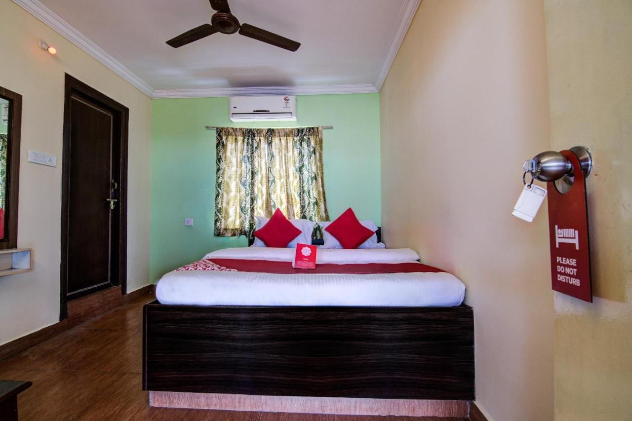 Hotel Oyo Lalitha Delight Visakhapatnam Exterior foto